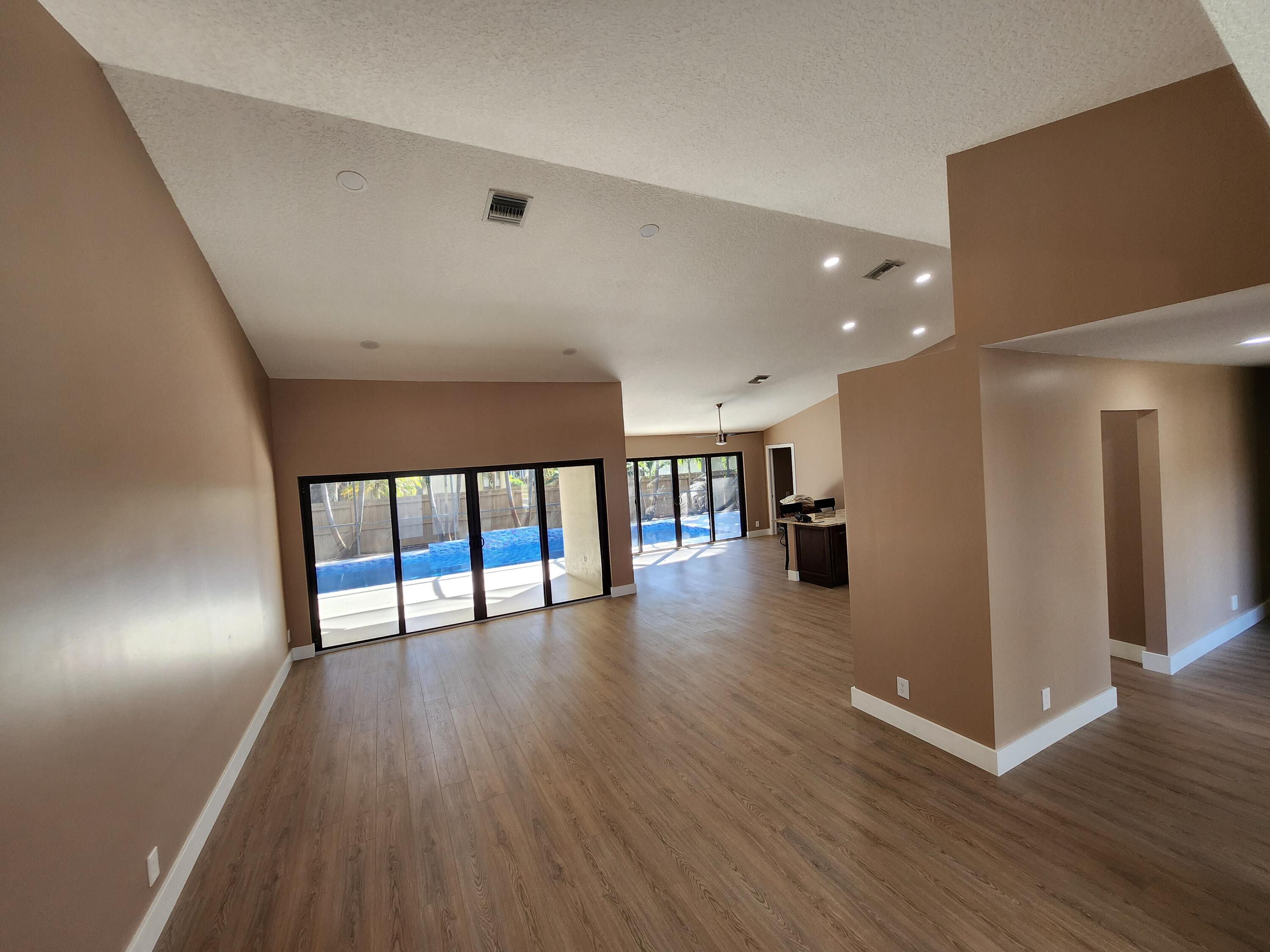 MLS #RX-11150133 image #1