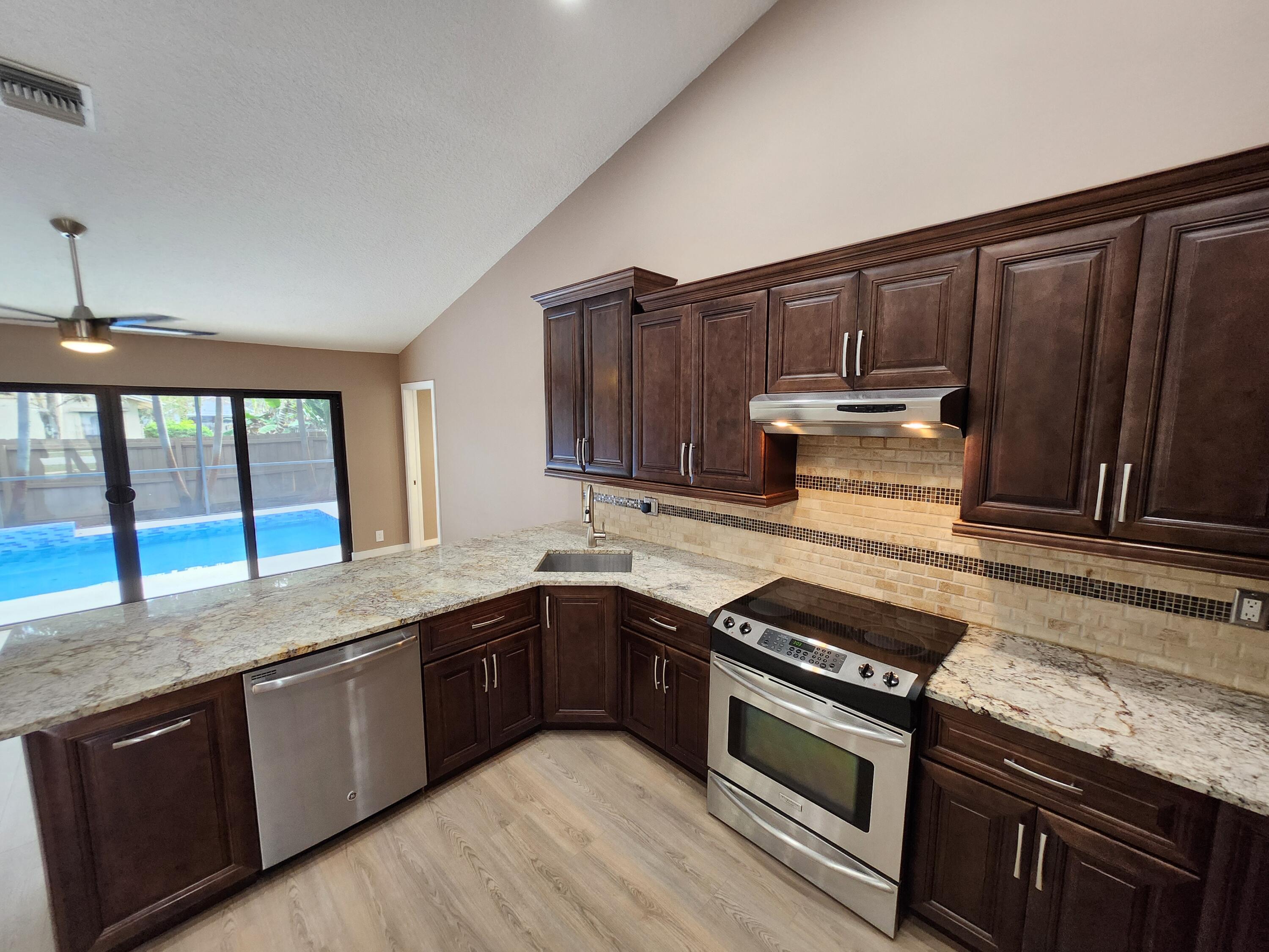 MLS #RX-11150133 image #35