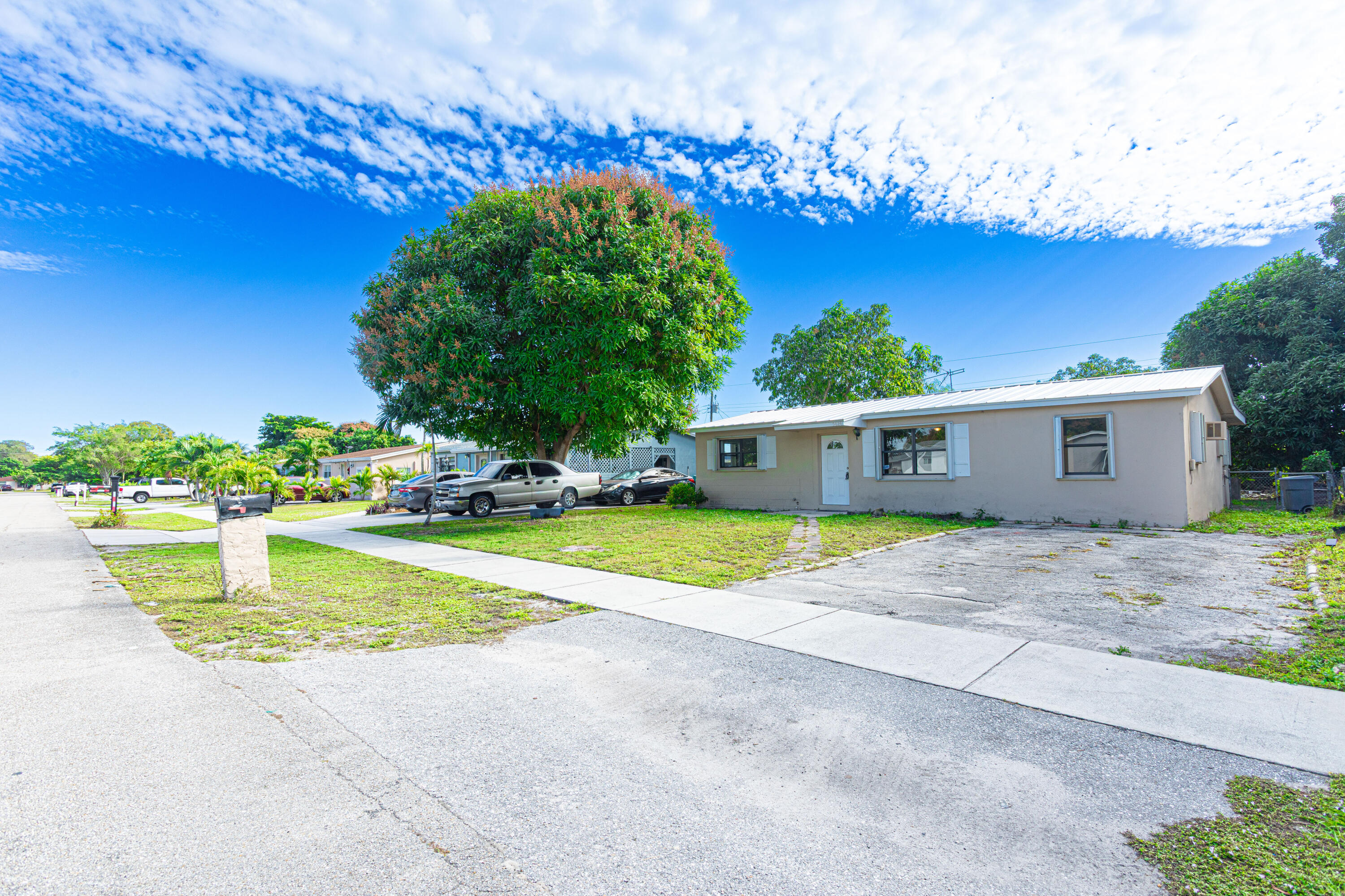 MLS #RX-11150693 image #1