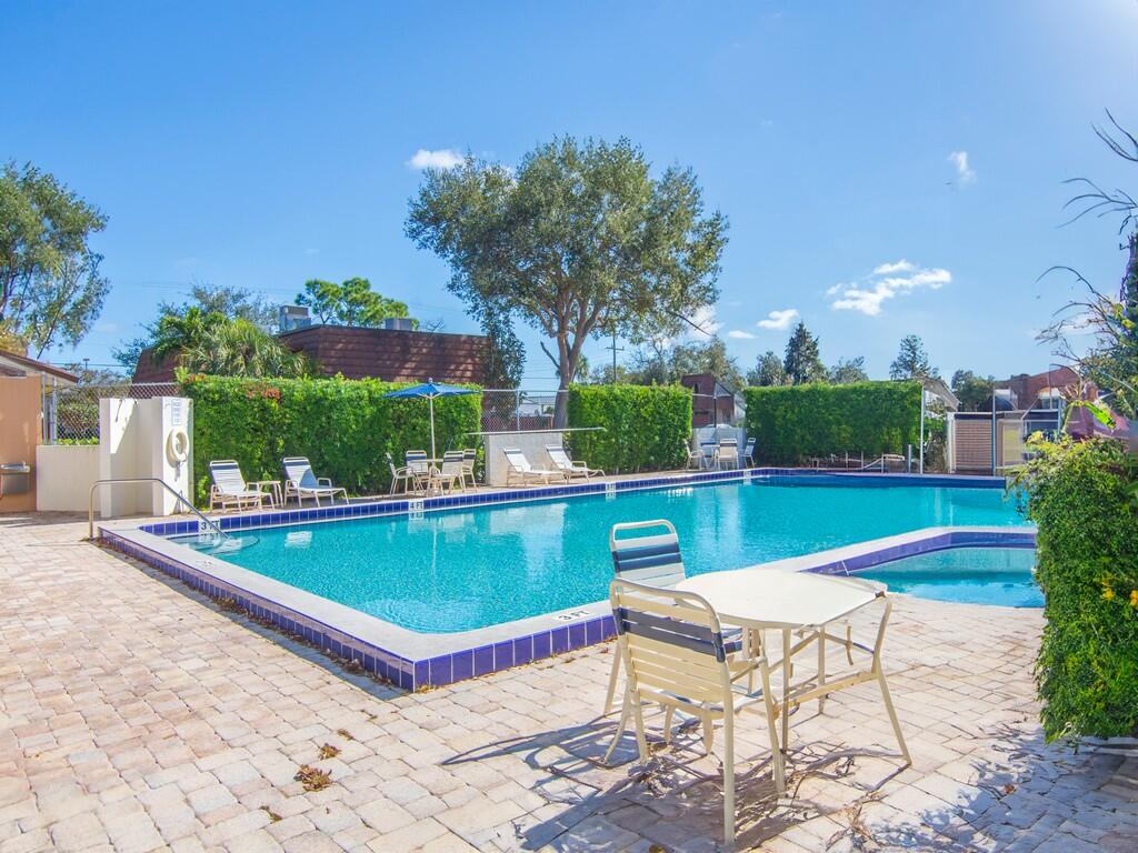 MLS #RX-11153363 image #1