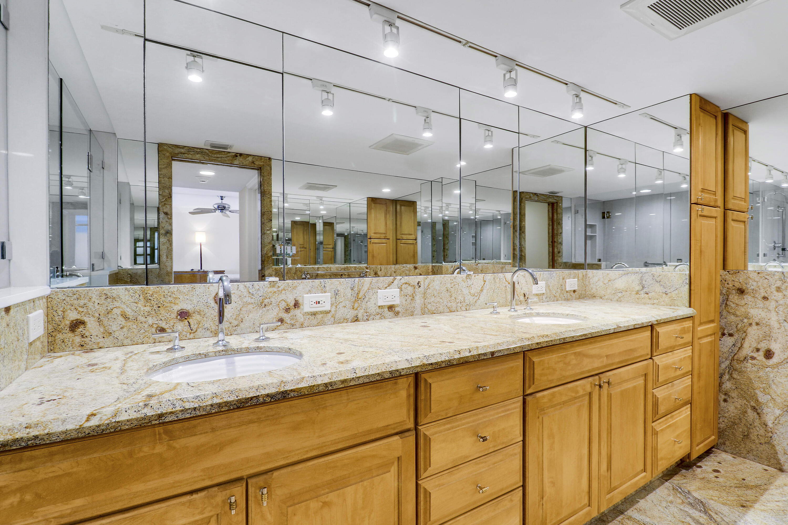 MLS #RX-11153374 image #20