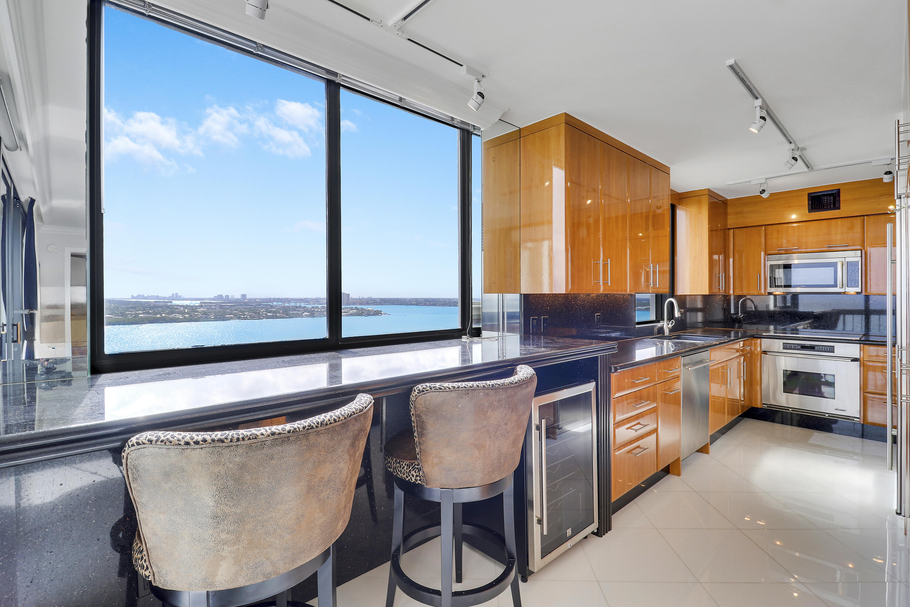 MLS #RX-11153374 image #4