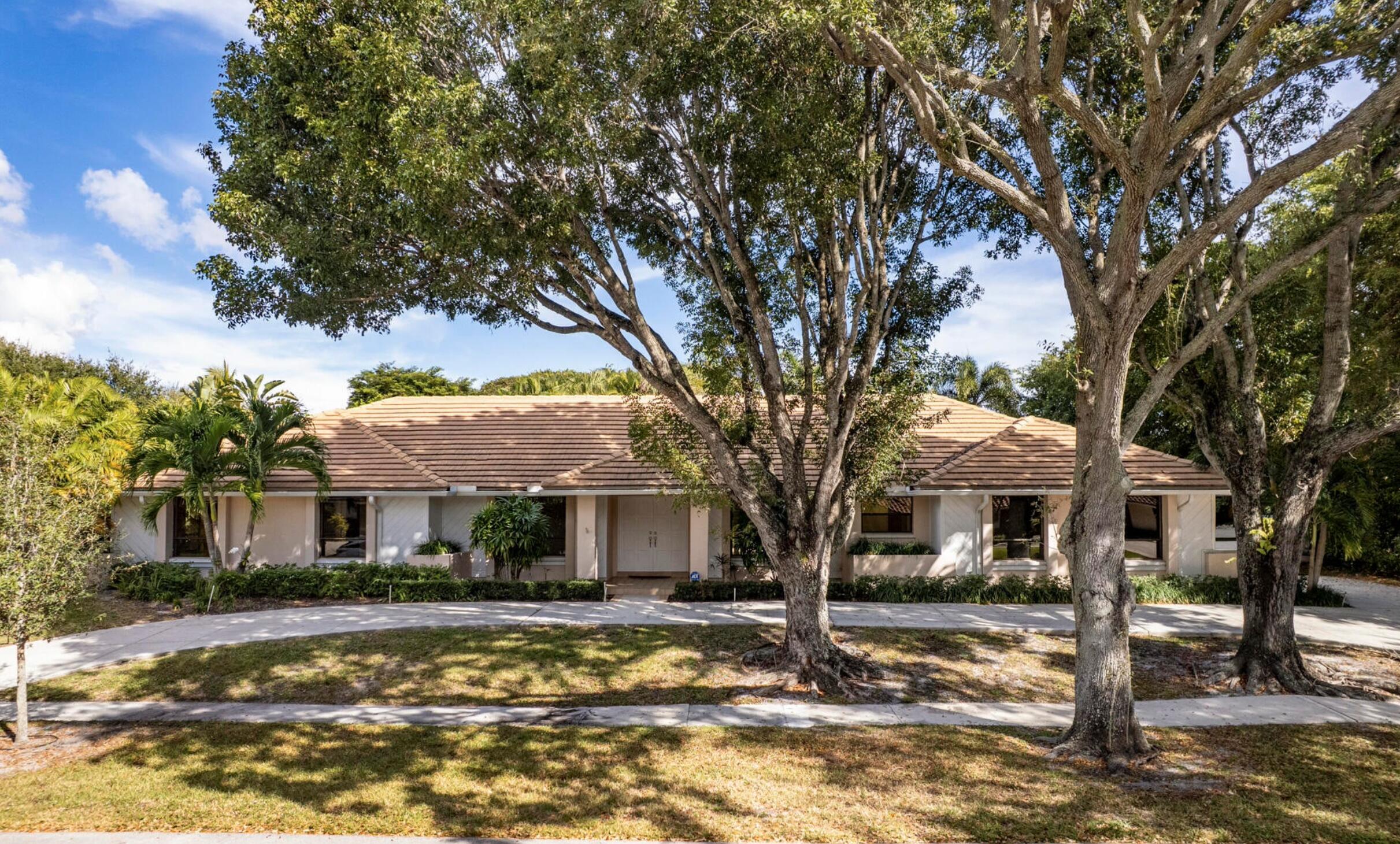 MLS #RX-11154034 image #0