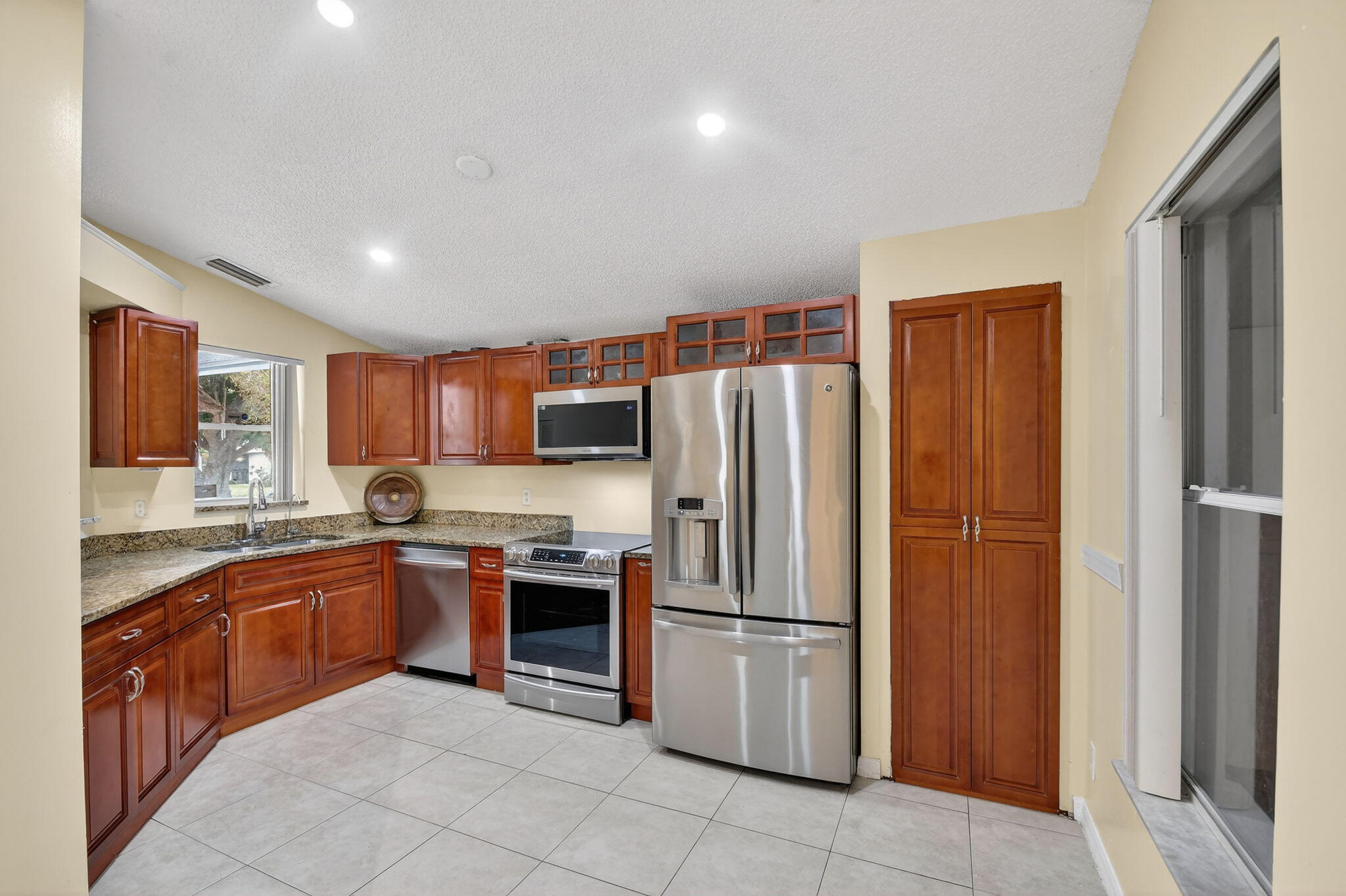 MLS #RX-11154585 image #8