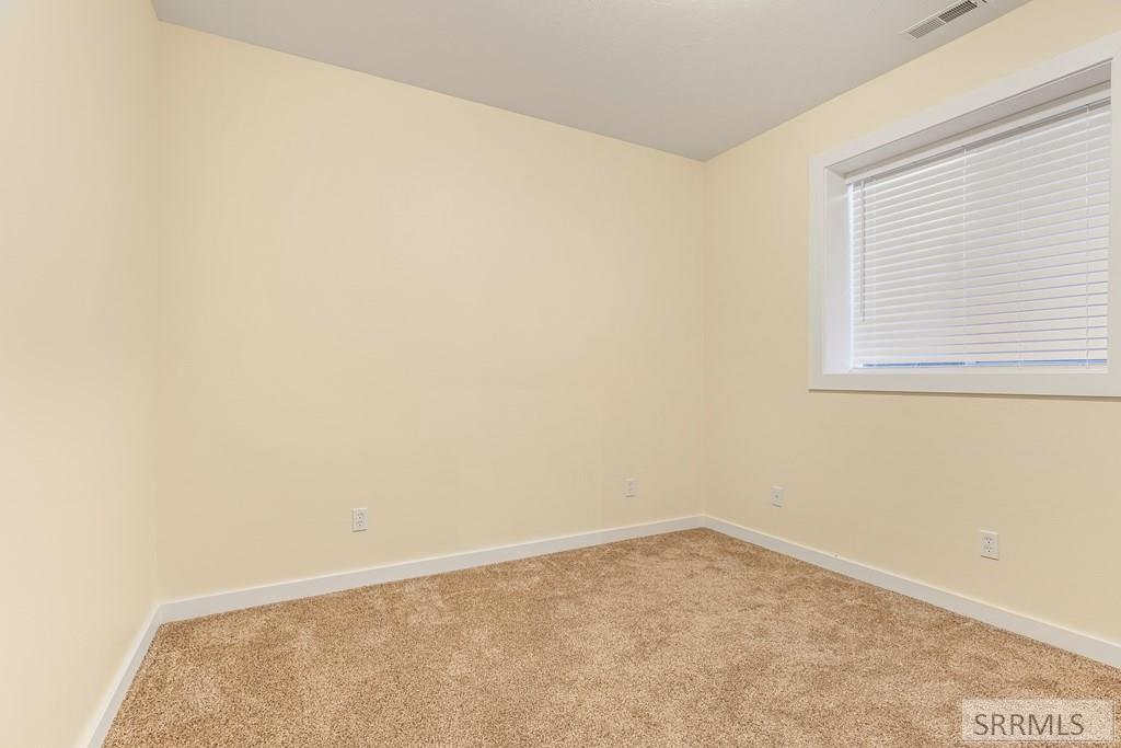 MLS #2176401 image #30