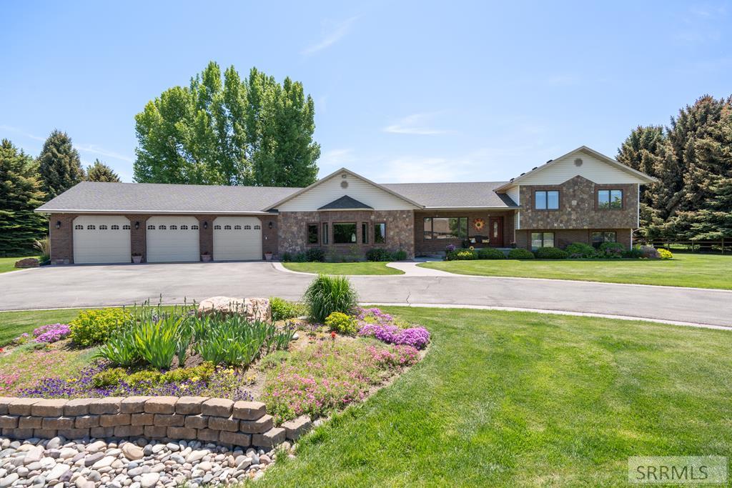 MLS #2176948 image #0