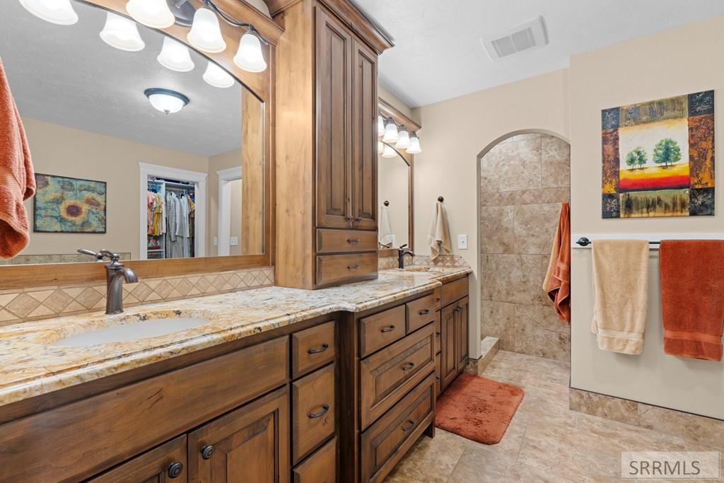 MLS #2176948 image #43