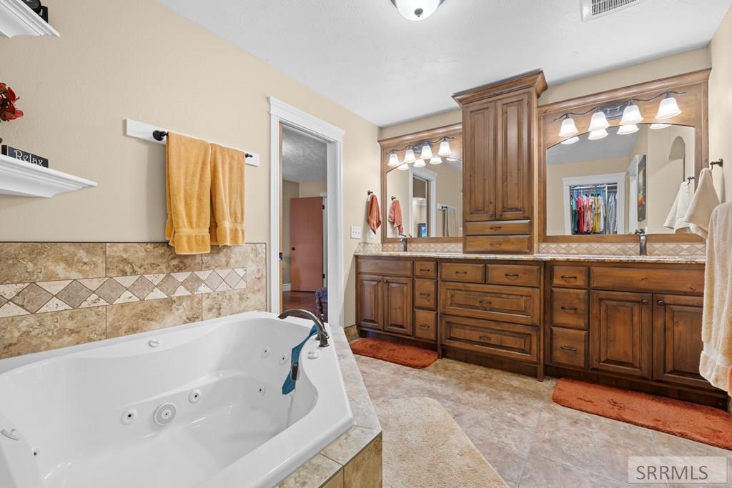 MLS #2176948 image #45