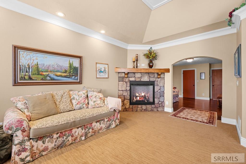 MLS #2176948 image #49