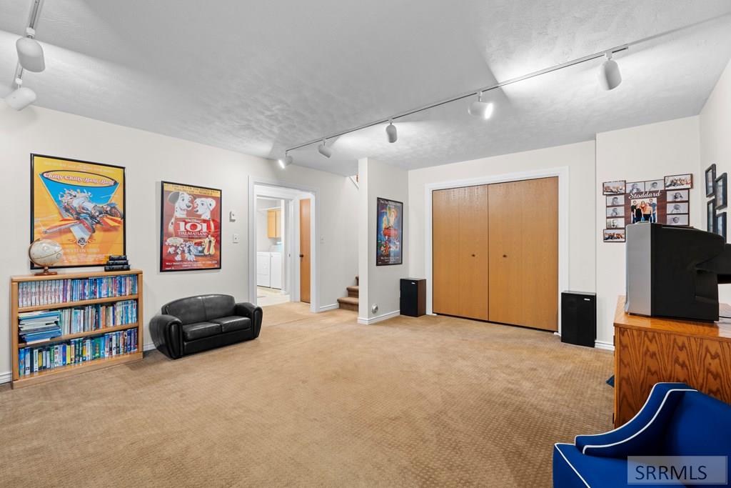 MLS #2176948 image #52