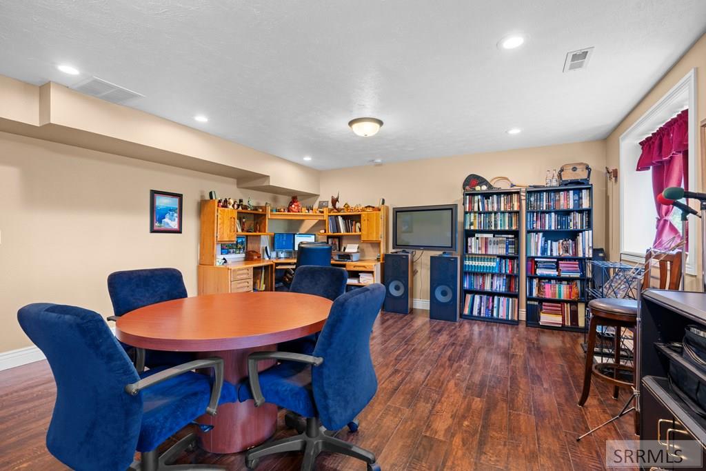 MLS #2176948 image #57