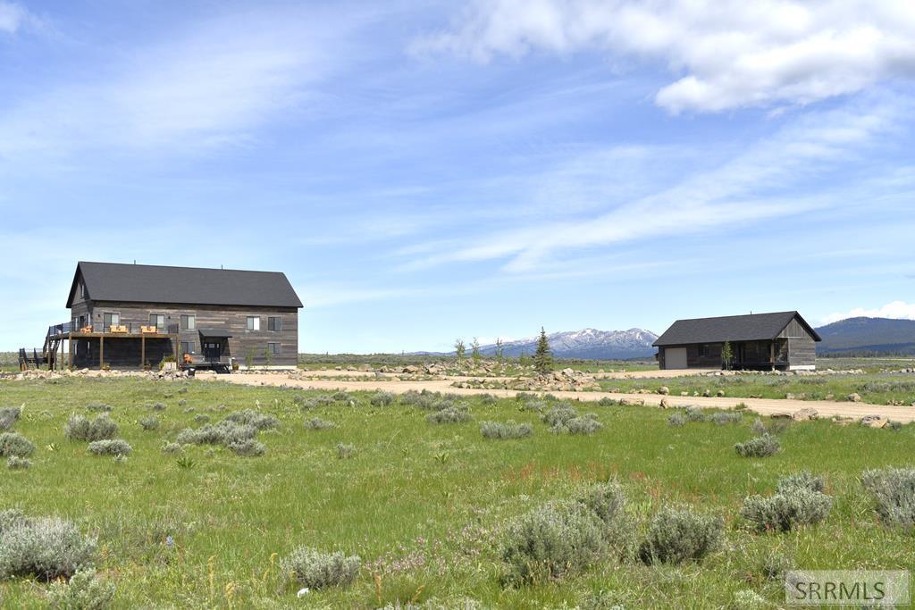 MLS #2176984 image #1