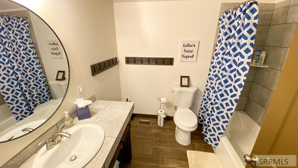 MLS #2176984 image #40