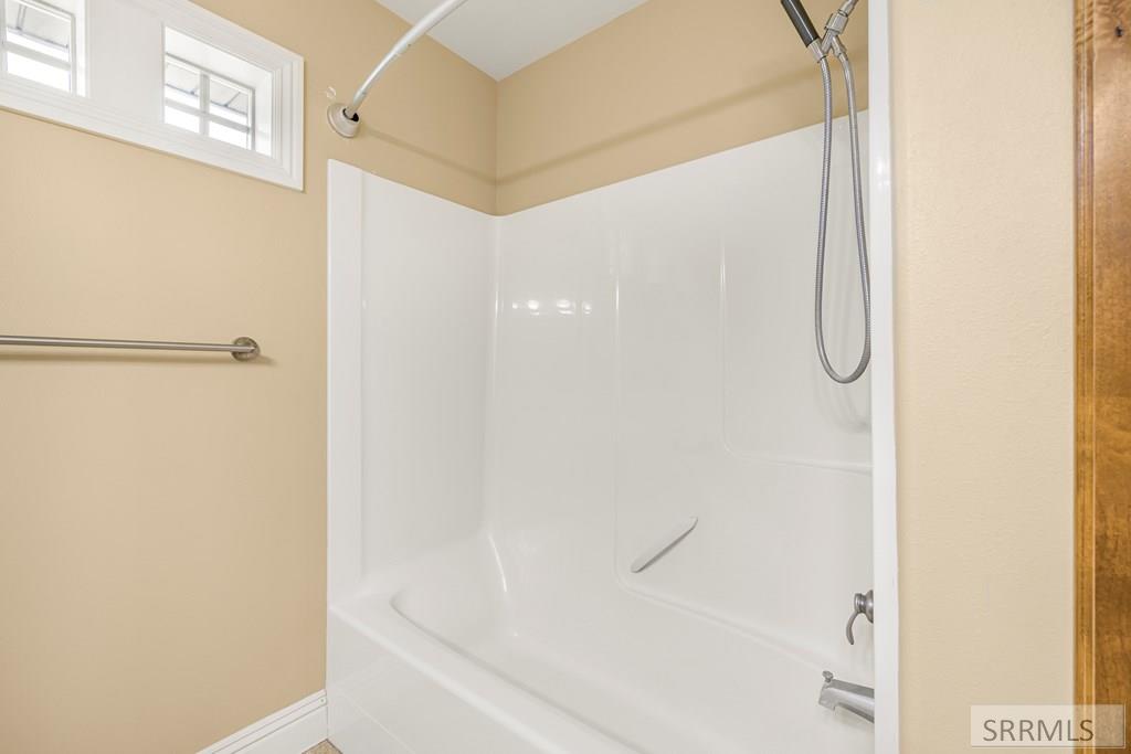 MLS #2178084 image #33