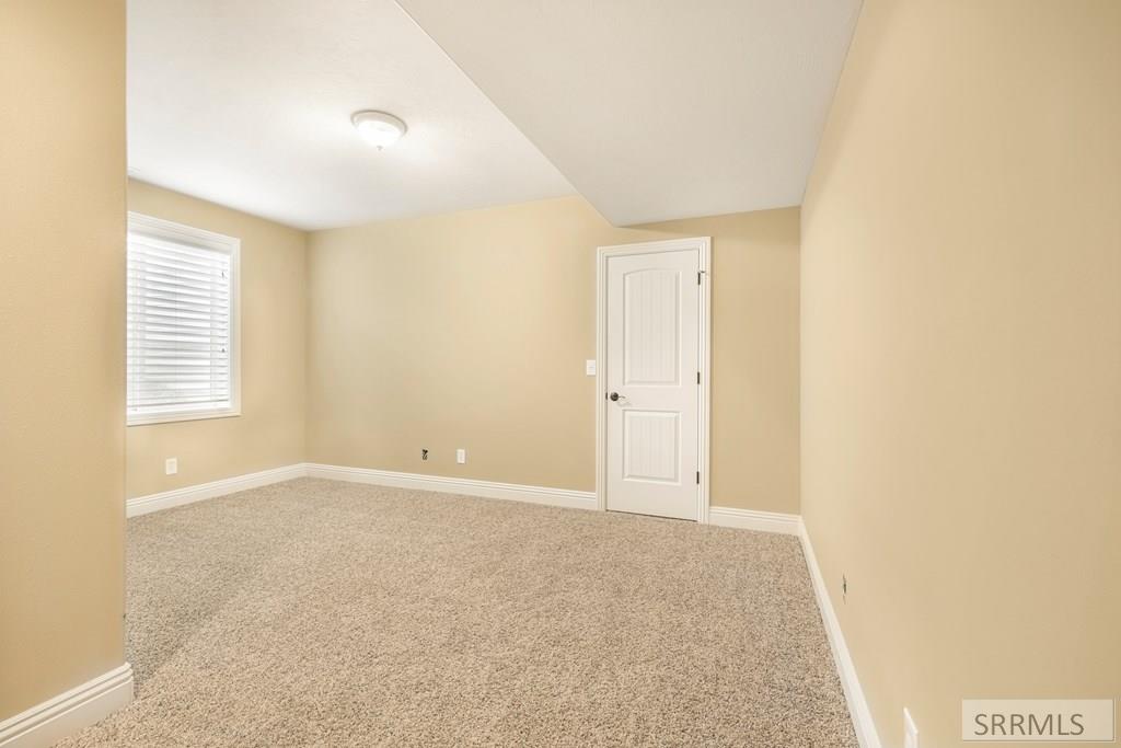 MLS #2178084 image #43