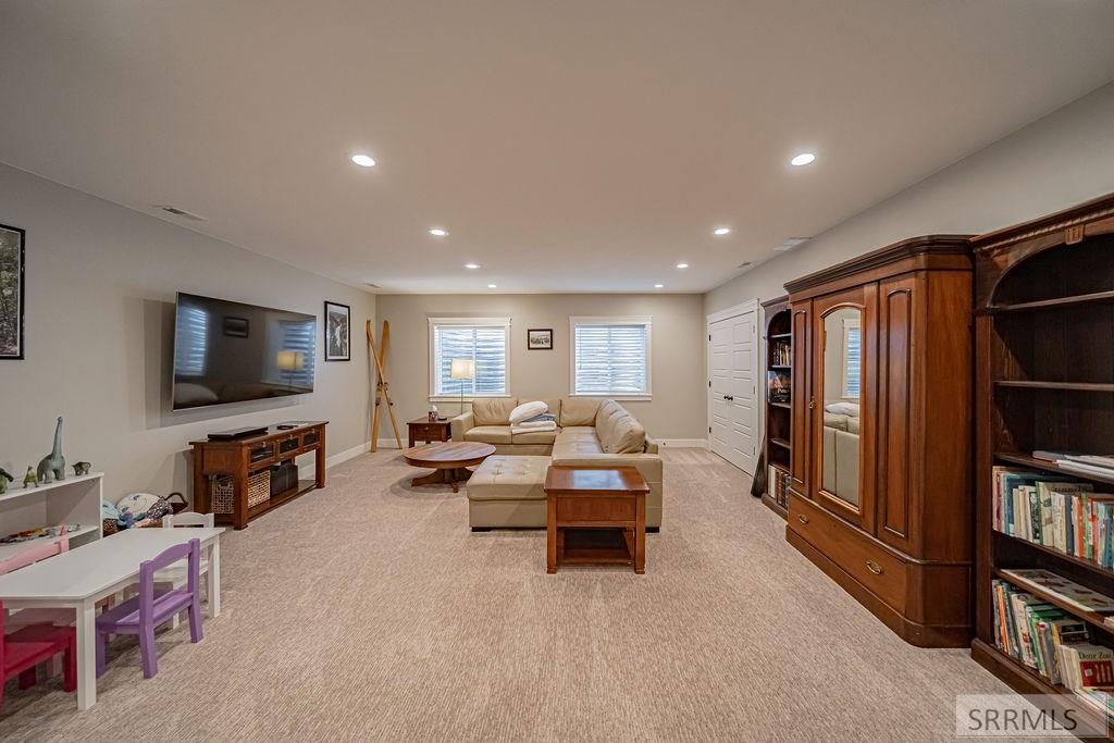 MLS #2178808 image #52