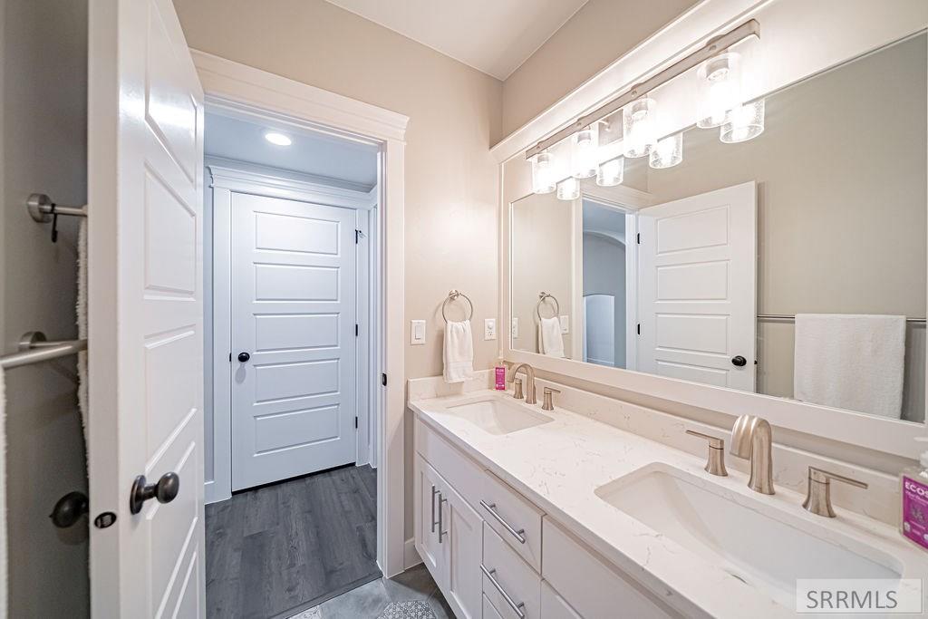 MLS #2178808 image #63