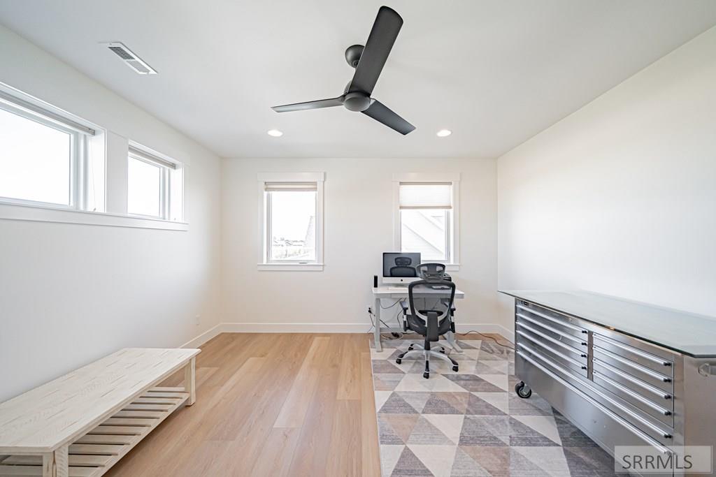 MLS #2178972 image #52