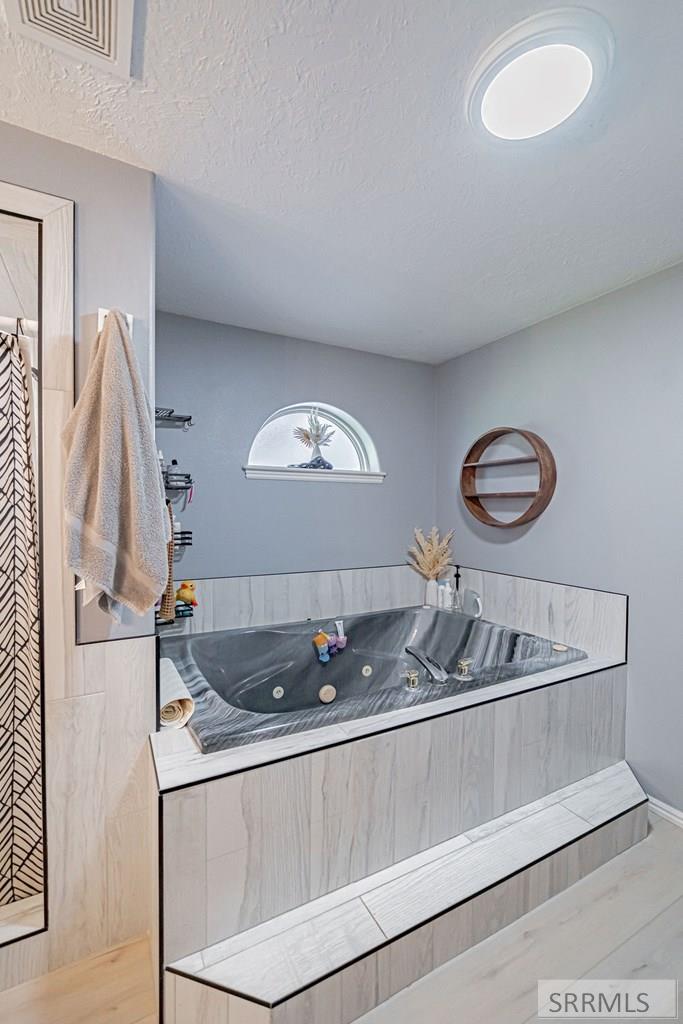 MLS #2178993 image #36