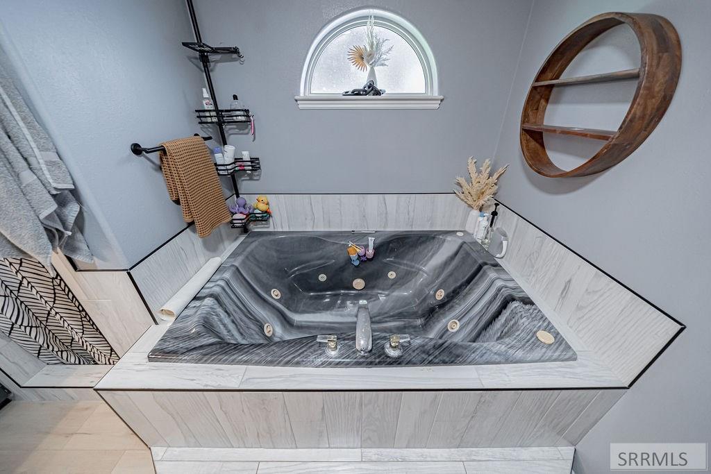 MLS #2178993 image #37