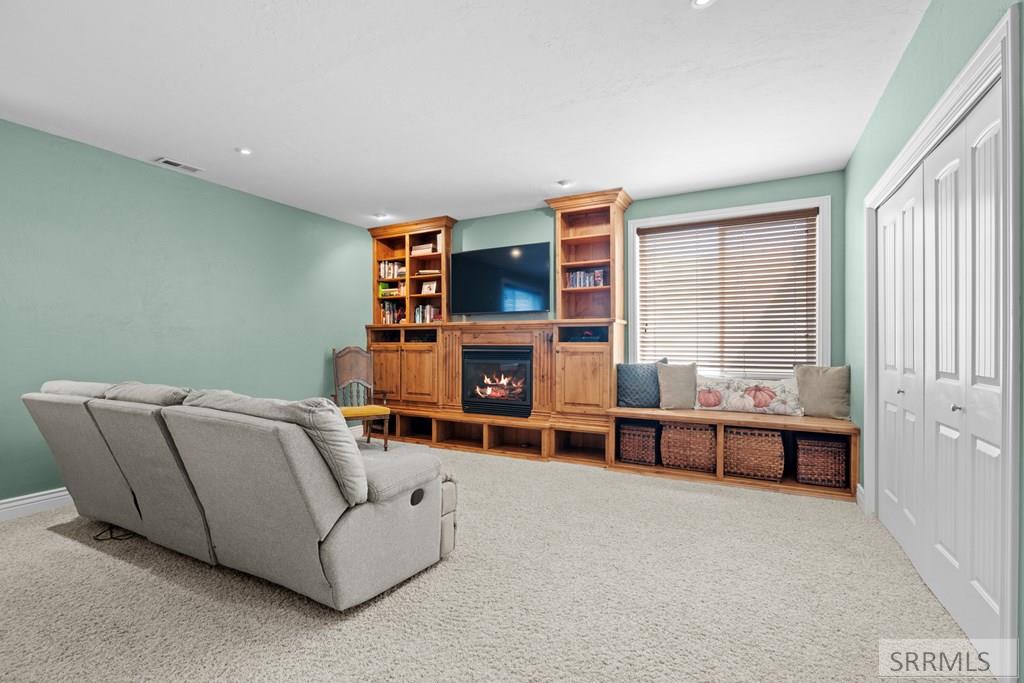 MLS #2179091 image #62