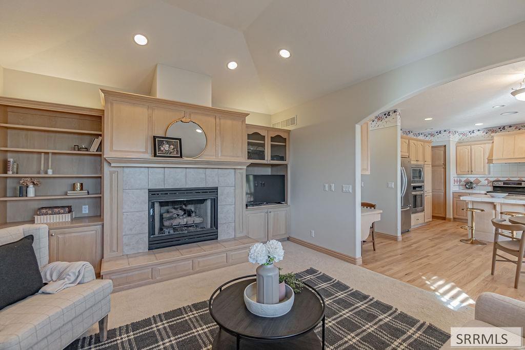 MLS #2179241 image #12