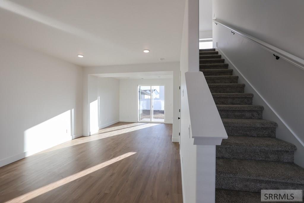 MLS #2179324 image #2