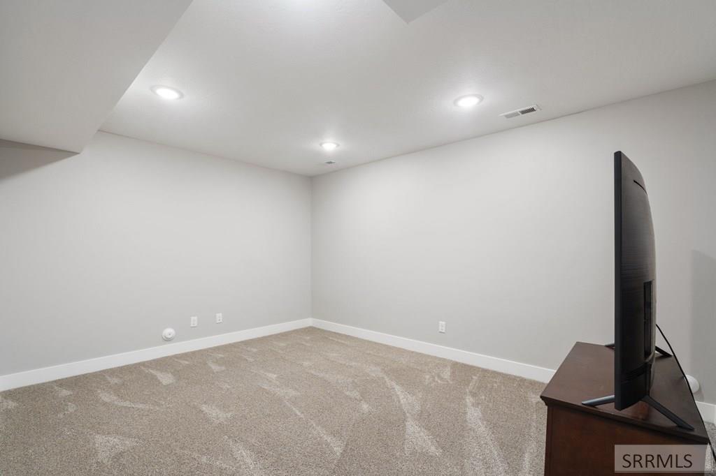 MLS #2179748 image #38