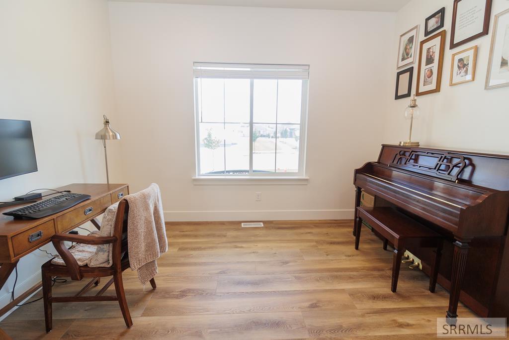 MLS #2180067 image #17