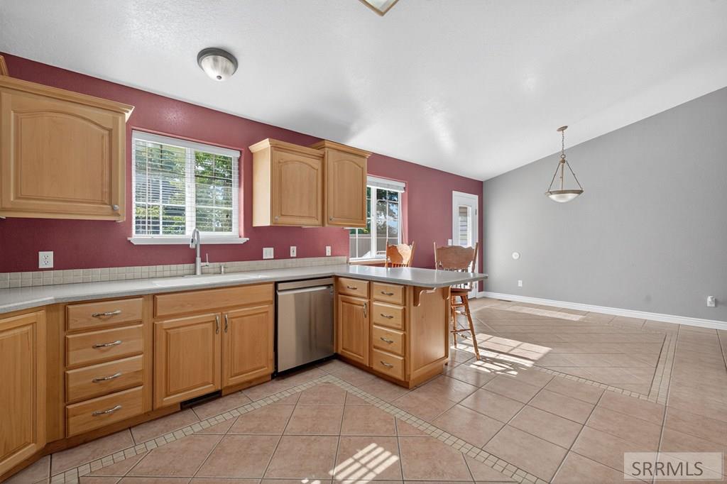 MLS #2180084 image #43