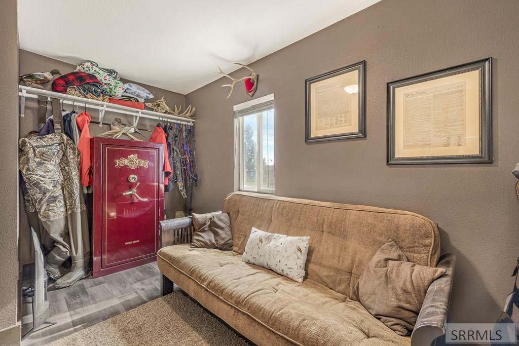 MLS #2180210 image #17