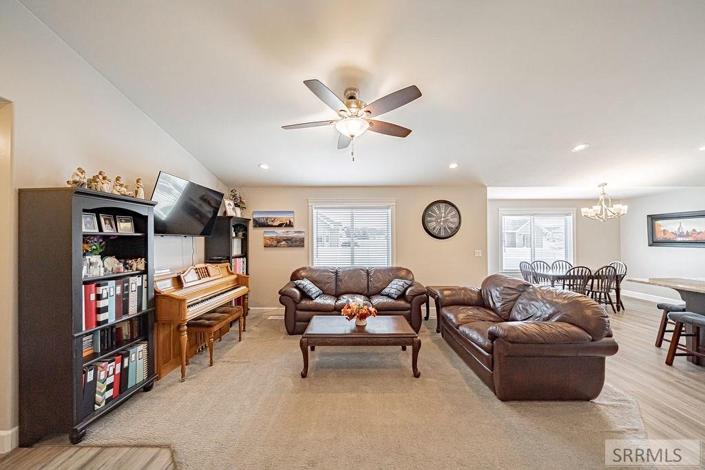 MLS #2180275 image #3