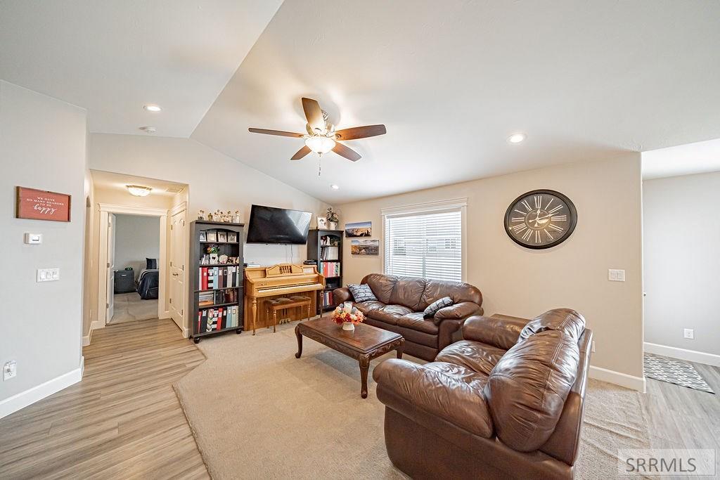 MLS #2180275 image #4