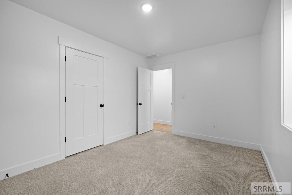 MLS #2180282 image #24