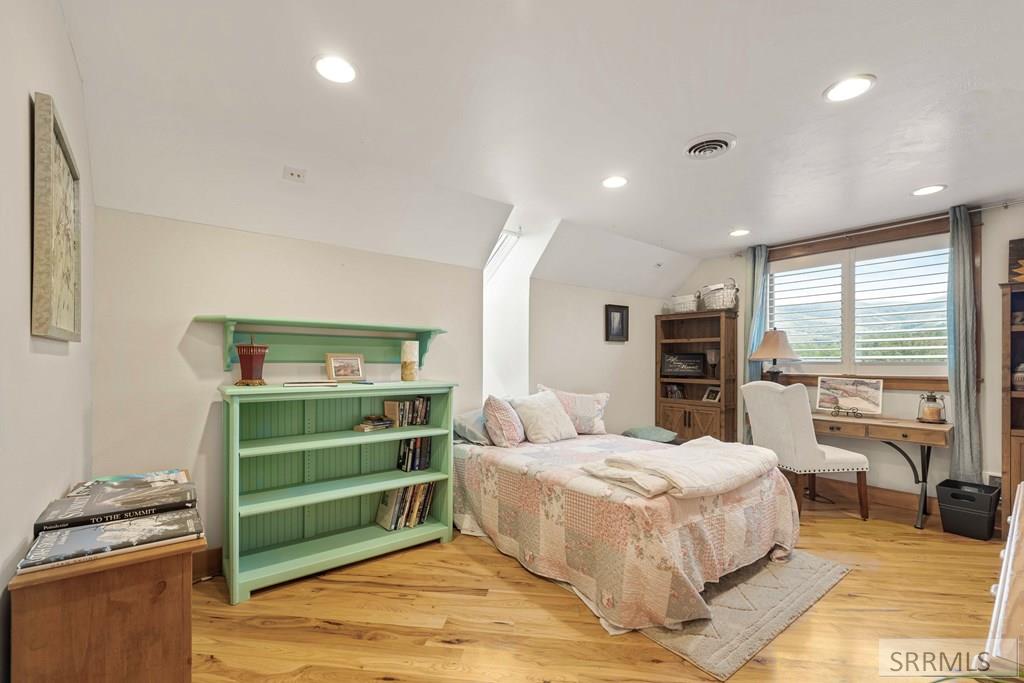 MLS #2180284 image #25