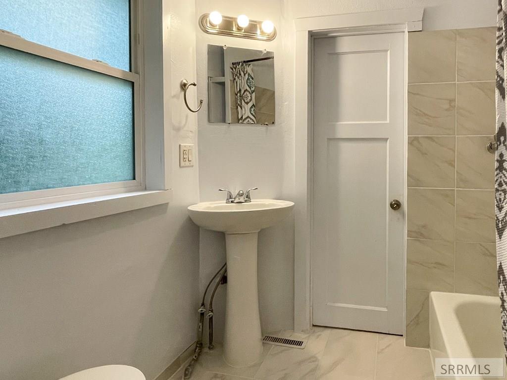 MLS #2180288 image #13