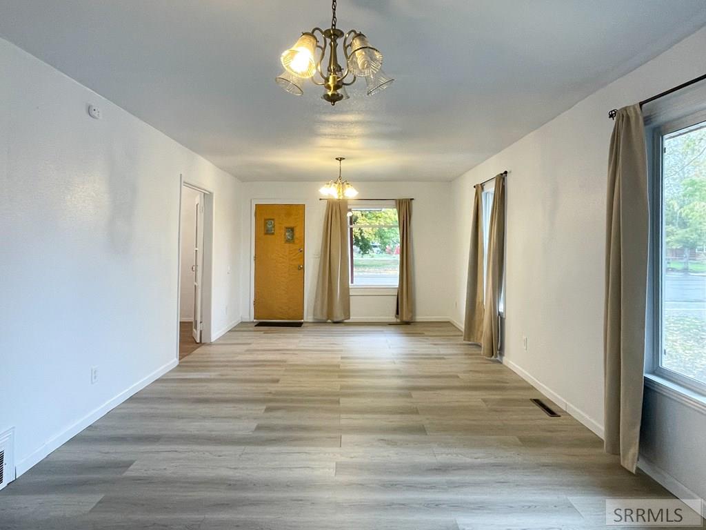 MLS #2180288 image #2