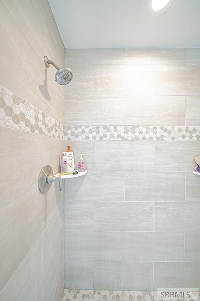 MLS #2180343 image #32