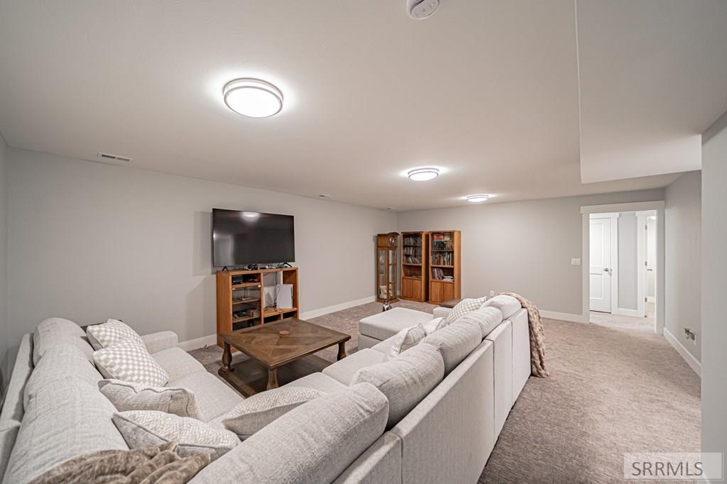 MLS #2180343 image #40