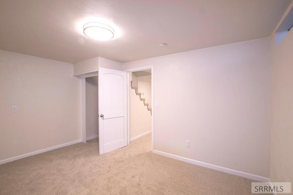 MLS #2180392 image #32