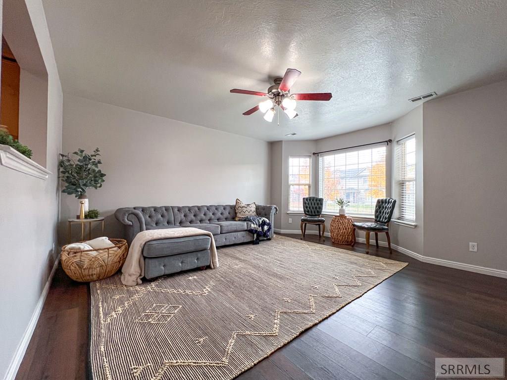 MLS #2180399 image #2