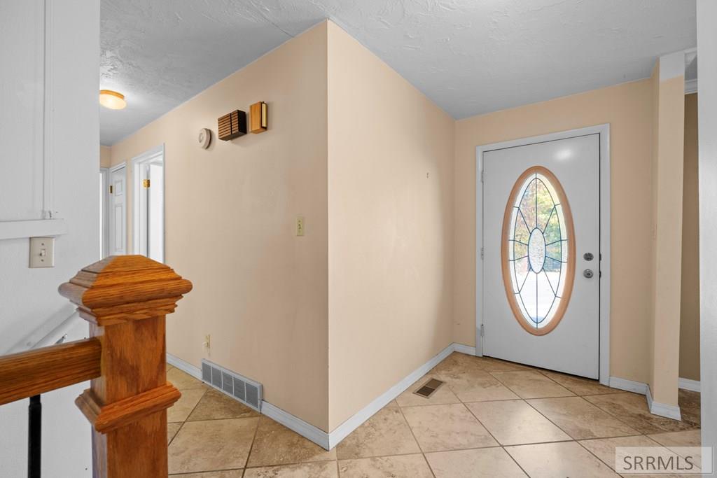 MLS #2180402 image #2