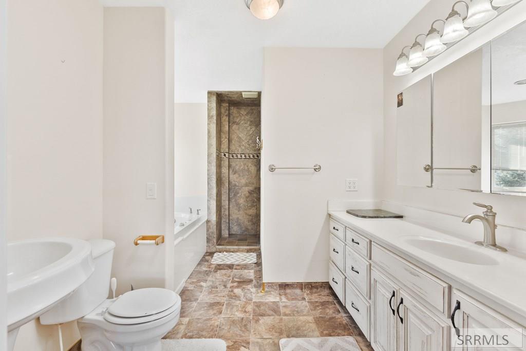 MLS #2180404 image #30
