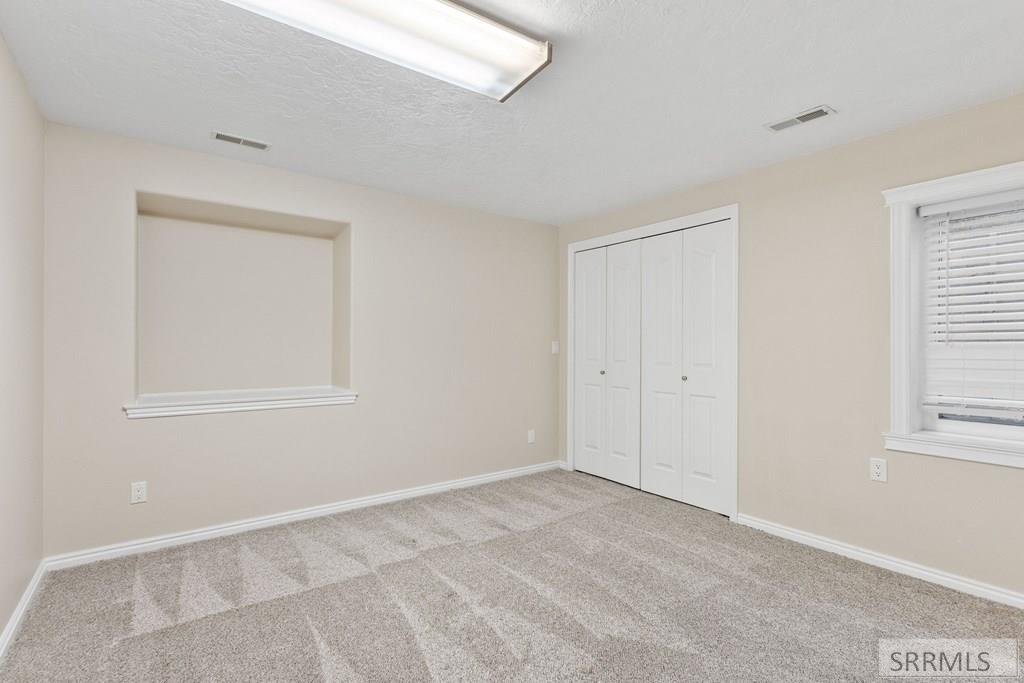 MLS #2180404 image #42