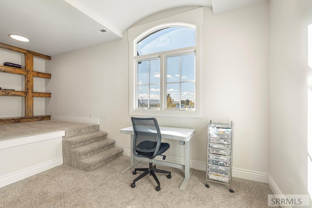 MLS #2180427 image #40