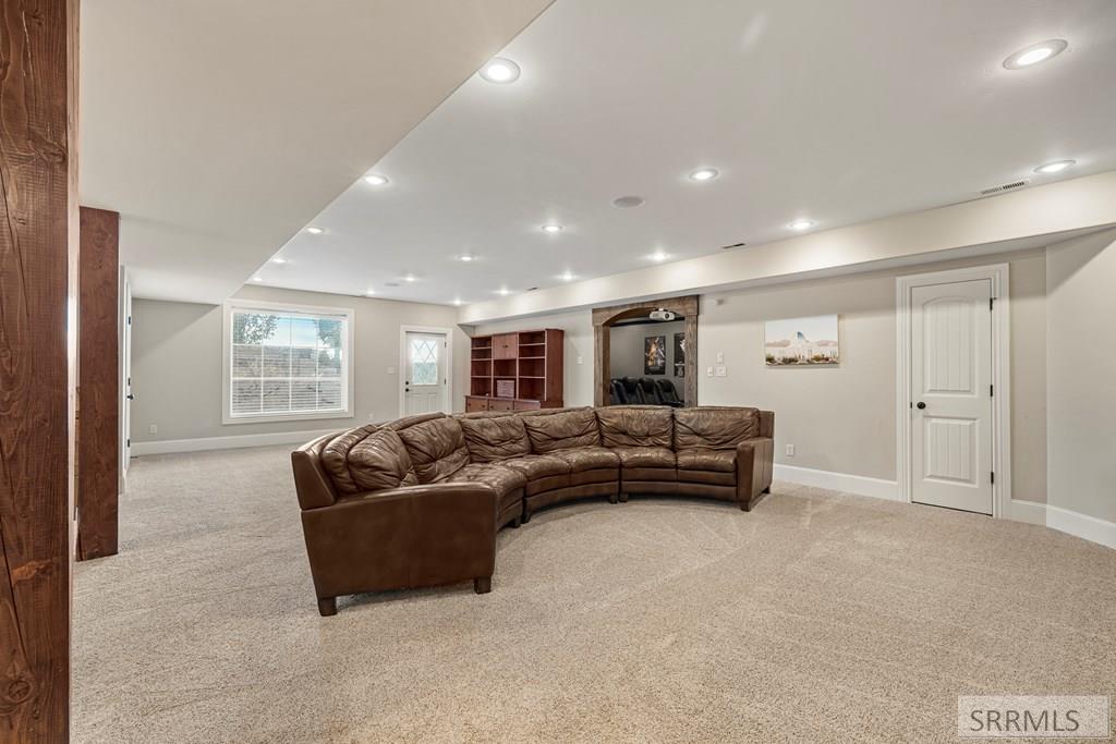 MLS #2180427 image #45