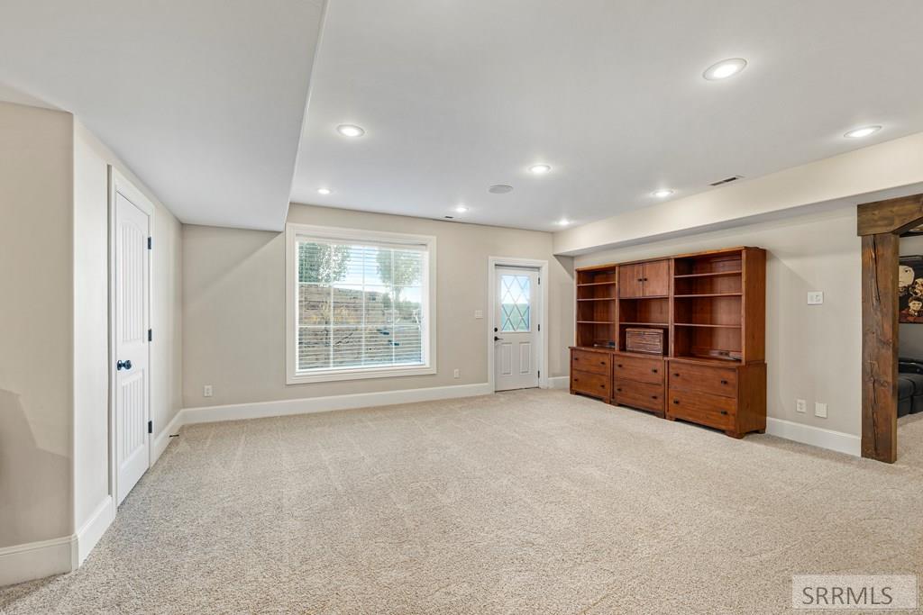 MLS #2180427 image #48