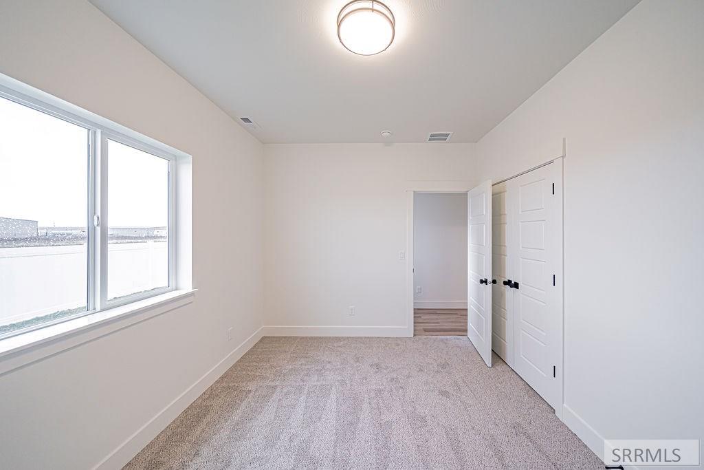 MLS #2180428 image #21