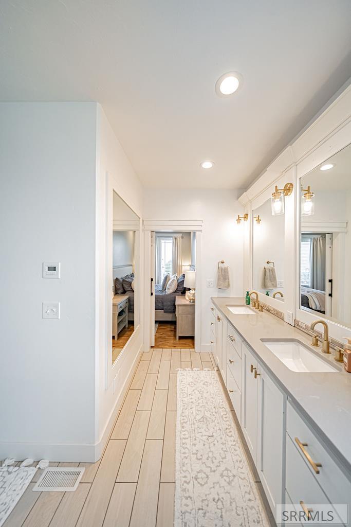 MLS #2180440 image #42