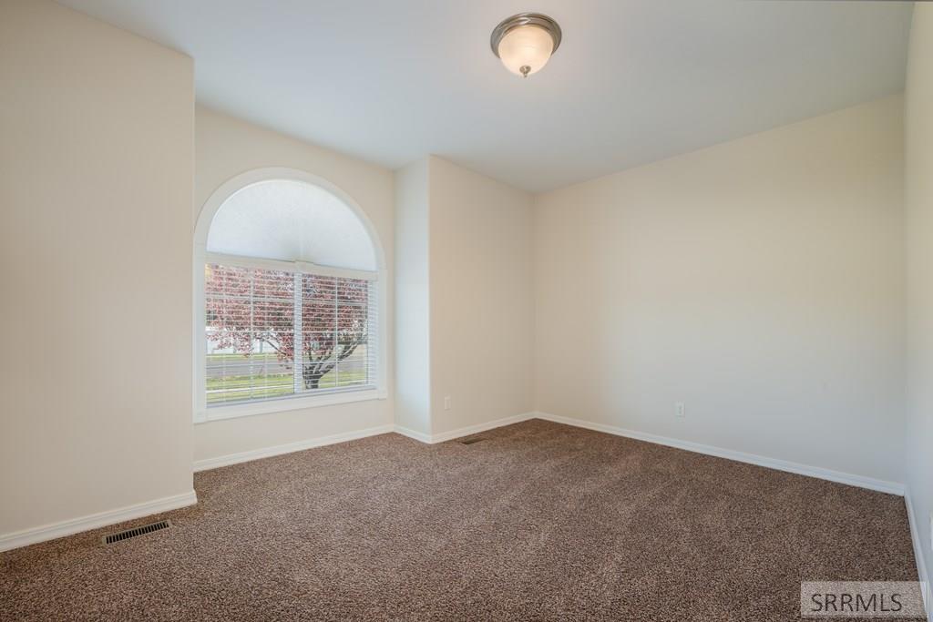 MLS #2180453 image #31